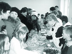 Жители Нагайбакского района помогают детям с онкологическими заболеваниями