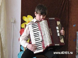 Баяны и балалайки - теперь их много в Нагайбакском районе