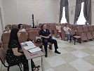 Уважать людей любой национальности