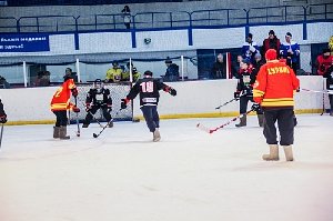 Нагайбакские хоккеисты приняли участие в турнире по хоккею в валенках