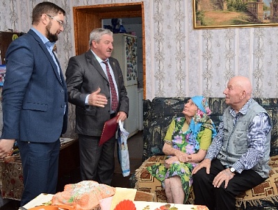Поздравили фершампенуазского долгожителя с юбилеем