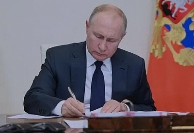 Выплаты по 10 и 15 тысяч рублей
