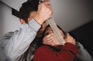 Семейная ссора в Нагайбакском районе чуть не закончилась поножовщиной