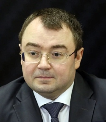 Почему с федеральных должностей переехал в Челябинск?