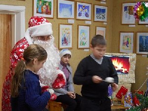 Пели, рассказывали стихи и даже лаяли в честь Года Собаки