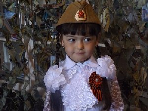 В «Землянке» звучат песни и стихи о войне