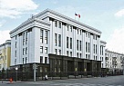 Дубровский сокращает администрацию