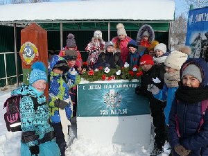 Уроки мужества и не только провели в районном Доме детского творчества